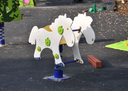 Качалка на пружине Конь 04048 для детской площадки, фото 4