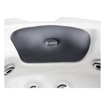 Спа бассейн Delfi Spa Samana