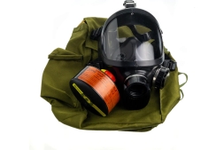 Противогаз фильтрующий БРИЗ "-3301(ППФ)" марки А1 с лицевой частью - 4301М(ППМ) категория 2 500103000