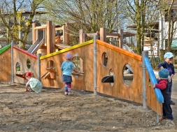 Модульная игровая стена "Гусеница", фото 2 Модульная игровая стена "Гусеница", фото 2