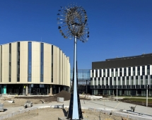 Скульптура из нержавеющей стали Пульсар Стандартный размер, трубчатое основание из обычной стали