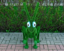 Топиари кузнечик Рики - газон Eco Топиари кузнечик Рики - газон Eco