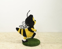 Топиари пчелка Фларри - газон Eco Топиари пчелка Фларри - газон Eco