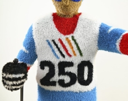 Топиари Лыжник, h=200 см - газон Есо, фото 6