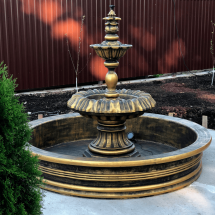 Фонтан Королевский в золоте