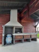 Печь Аристократ 814 Радиальный кирпич красный