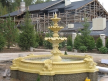 Леоновский фонтан M