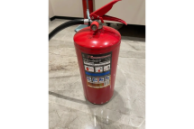 Порошковый огнетушитель Ярпожинвест ОП-6(з)-АВСЕ-01 (А) 4627099830064