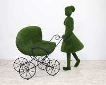 Топиари Мама Без коляски - газон Eco Топиари Мама Без коляски - газон Eco