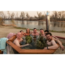 Сибирский банный чан "Бриллиант Сибири" на опоре + печь (черный металл) 2250 мм опора - черный металл Сибирский банный чан "Бриллиант Сибири" на опоре + печь (черный металл) 2250 мм опора - черный металл