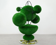 Топиари Композиция шары на вазоне - газон Premium Топиари Композиция шары на вазоне - газон Premium