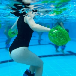 Аквагантели HYDROREVOLUTION Aqualogix Bells зеленый , фото 6