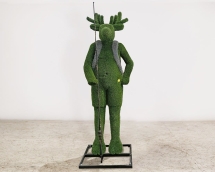 Топиари олень рыбак - газон Есо Топиари олень рыбак - газон Есо