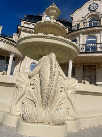 Дворцовый бассейн с рыбками, фото 5