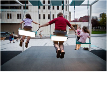 Светящиеся качели Светящиеся качели