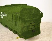 Топиари локомотив - газон Есо Топиари локомотив - газон Есо