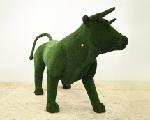 Топиари бык Родриго - газон Eco Топиари бык Родриго - газон Eco