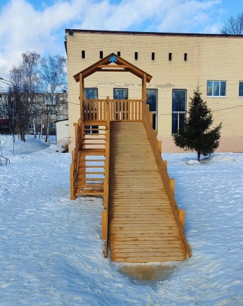 Зимняя горка Snow Fox Домик (скат 10 м), фото 4