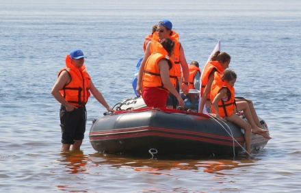 Лодка ПВХ Командор «KMD-430Pro», фото 9