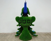 Топиари композиция Павлин на вазоне греческом - газон Eco