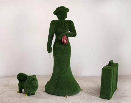 Топиари Дама с собачкой и саквояжем, h=185см - газон Eco, фото 1