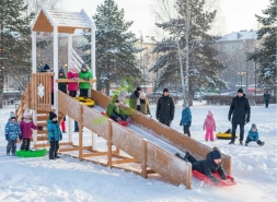 Зимняя горка "IgraGrad Snow Fox", скат 5 м с ограждением, фото 8